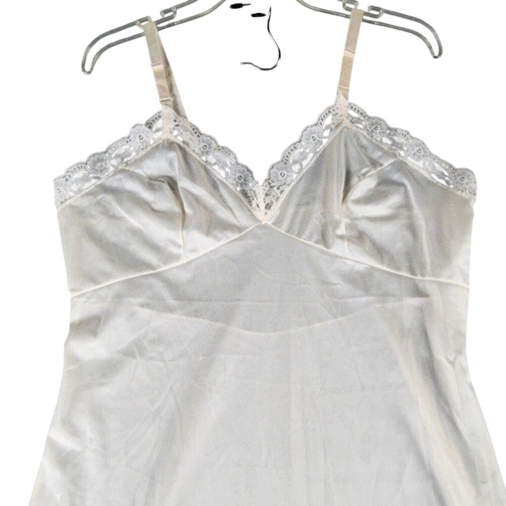 Vintage Movie Star Full Slip Dress Womens 38 White Nylon Lace Made USA